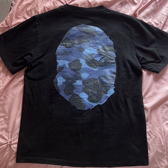 Authentic Bape shirt, comes in original plastic bape ziploc - Picture 2 of 4